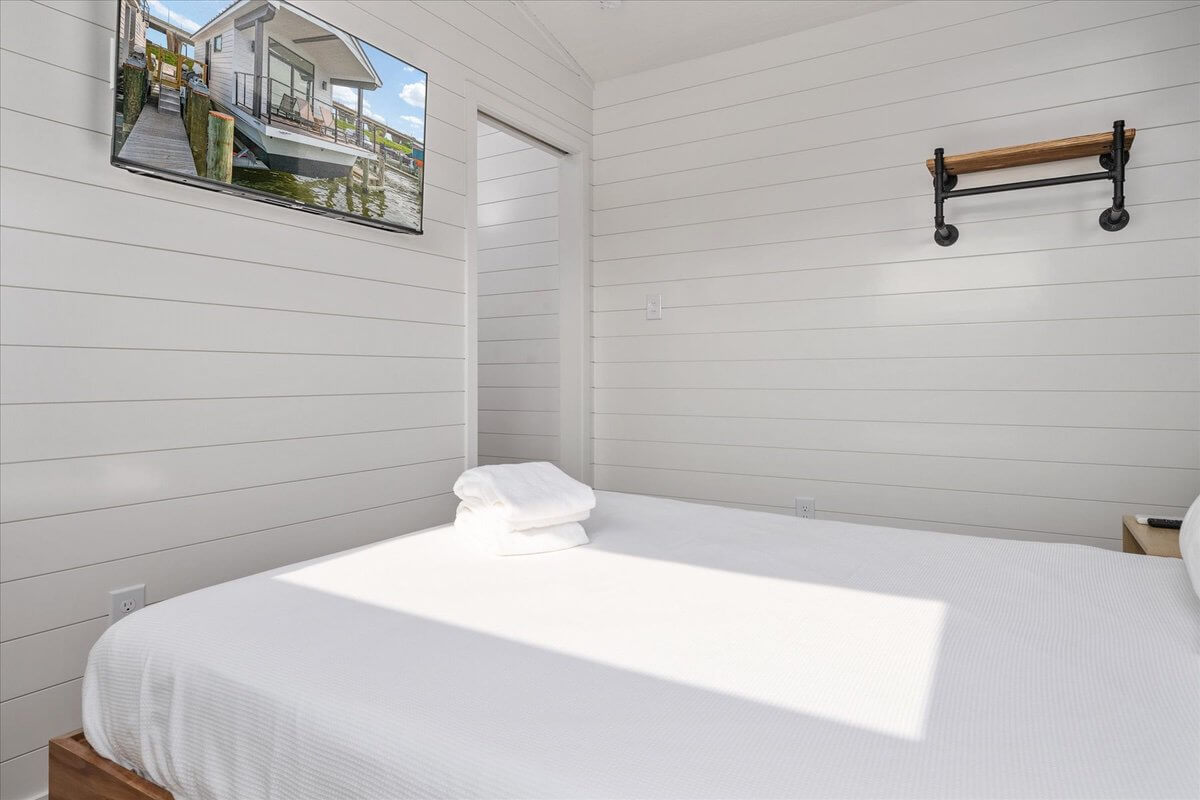 CassNReel Kent Narrows Rentals