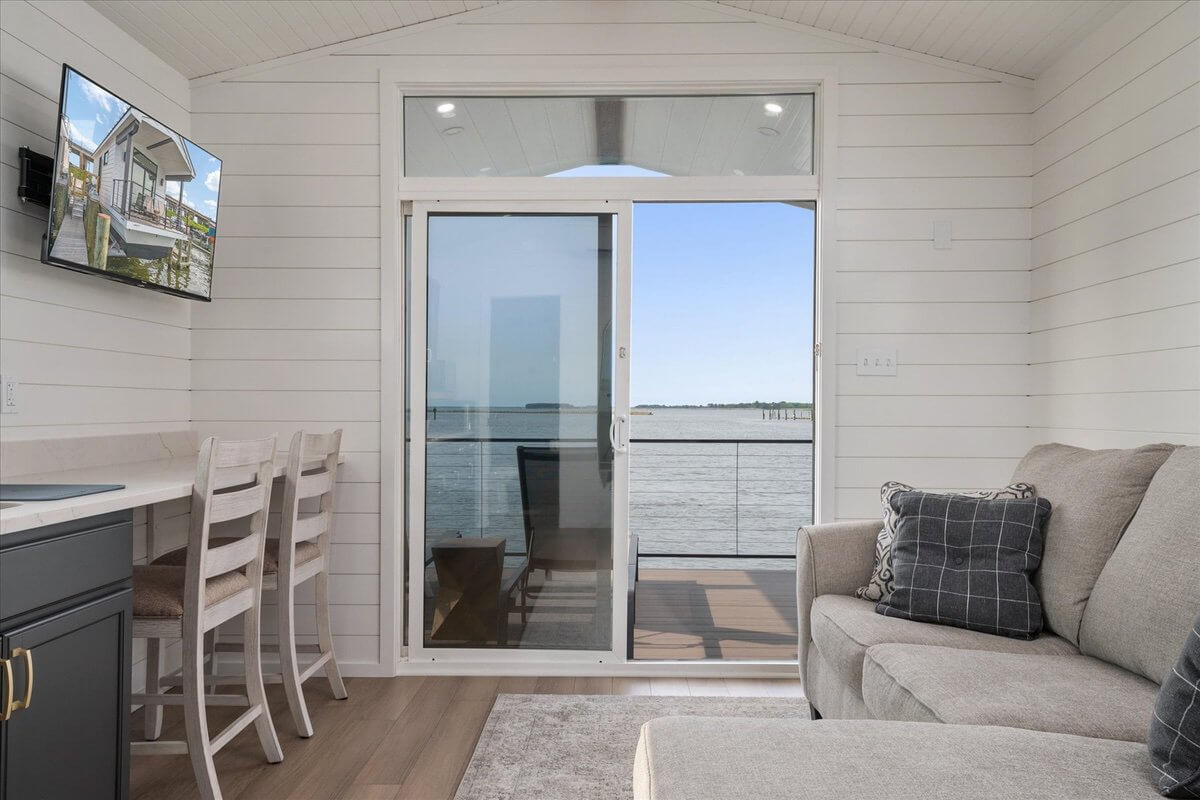 CassNReel Kent Narrows Rentals