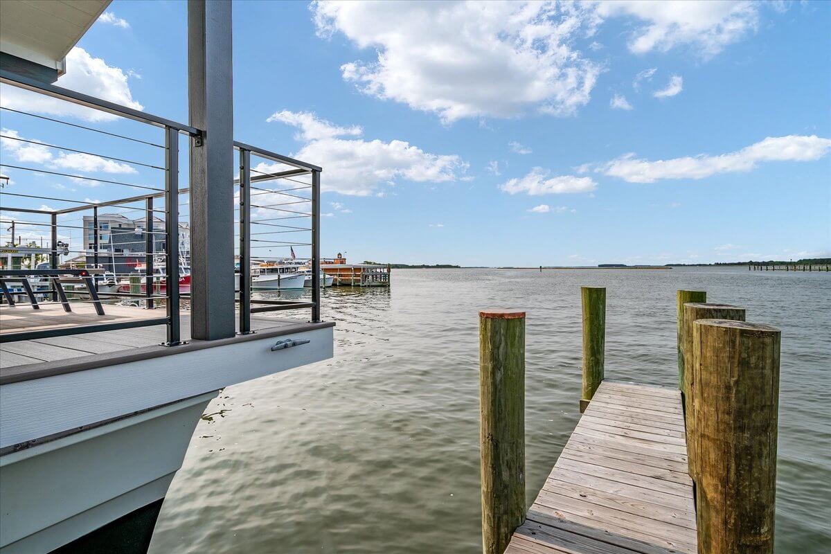 CassNReel Kent Narrows Rentals